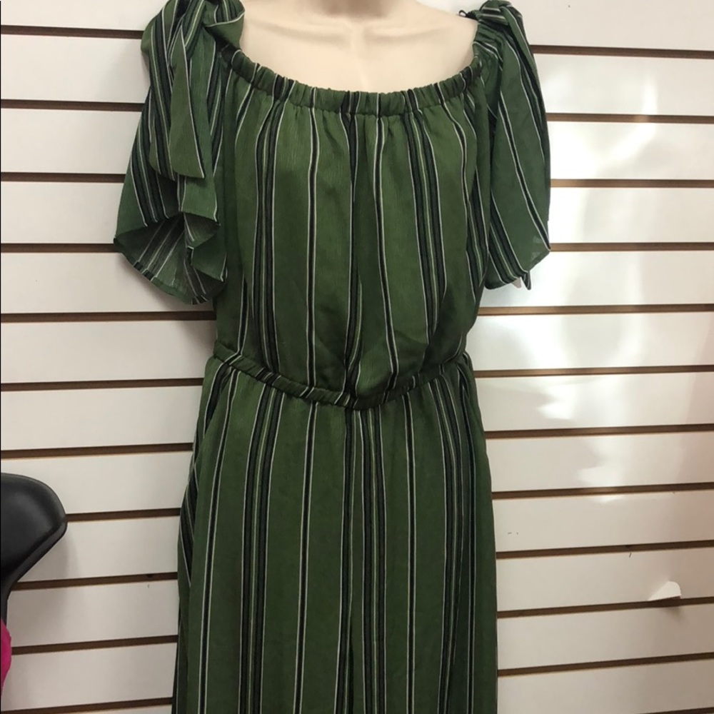 Stripped green with black palazzo
